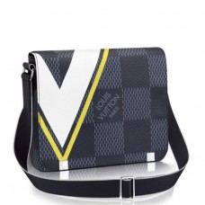 Louis Vuitton District PM Damier Cobalt N44002