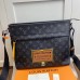 Louis Vuitton Besace Zippee Monogram Eclipse M45216