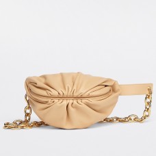 Bottega Veneta The Chain Pouch Belt Bag In Almond Nappa