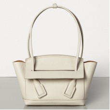 Bottega Veneta Arco 33 Bag In White Grainy Calfskin