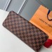 Louis Vuitton Beaubourg MM Bag Damier Ebene N40176