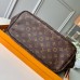 Louis Vuitton Neverfull MM Bag In Monogram Canvas M50366