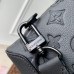 Louis Vuitton Duo Slingbag in Monogram Leather M21890 Louis Vuitton Duo Slingbag in Monogram Leather M21890