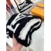 Louis Vuitton Comfy Scarf M79399 Louis Vuitton Comfy Scarf M79399