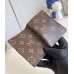 Louis Vuitton Lisa Wallet in Monogram Canvas M82382 Louis Vuitton Lisa Wallet in Monogram Canvas M82382