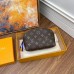 Louis Vuitton Cosmetic Pouch In Monogram Canvas M47515 Louis Vuitton Cosmetic Pouch In Monogram Canvas M47515