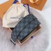Louis Vuitton LV Initiales Reversible 40MM Belt In Damier Graphite Canvas M0213Q Louis Vuitton LV Initiales Reversible 40MM Belt In Damier Graphite Canvas M0213Q