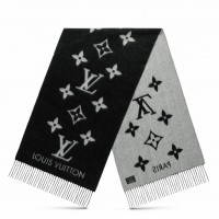 Louis Vuitton Black Reykjavik Scarf M71040