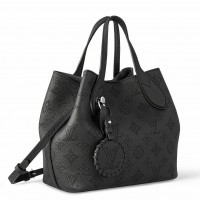 Louis Vuitton Blossom PM Bag In Black Mahina Leather M21848 Louis Vuitton Blossom PM Bag In Black Mahina Leather M21848
