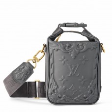 Louis Vuitton Cruiser Messenger Bag in Debossed Leather M21812 Louis Vuitton Cruiser Messenger Bag in Debossed Leather M21812