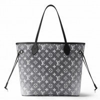 Louis Vuitton Neverfull MM Bag In Grey Monogram Denim M21465 Louis Vuitton Neverfull MM Bag In Grey Monogram Denim M21465