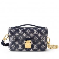 Louis Vuitton Pochette Metis East West Bag In Monoglam Cotton M22834 Louis Vuitton Pochette Metis East West Bag In Monoglam Cotton M22834