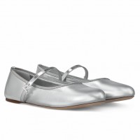 Louis Vuitton Romy Flat Ballerinas in Silver Metallic Lambskin Louis Vuitton Romy Flat Ballerinas in Silver Metallic Lambskin