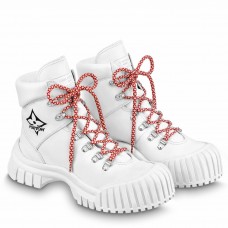 Louis Vuitton Ruby Flat Ranger Boots In White Leather Louis Vuitton Ruby Flat Ranger Boots In White Leather
