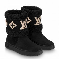 Louis Vuitton Snowdrop Flat Ankle Boots In Black Suede with Shearling