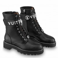 Louis Vuitton Territory Flat Ranger Boots In Black Leather Louis Vuitton Territory Flat Ranger Boots In Black Leather
