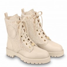 Louis Vuitton Territory Flat Ranger Boots In Cream Leather with Wool Louis Vuitton Territory Flat Ranger Boots In Cream Leather with Wool