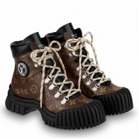 Louis VuittonRuby Flat Ranger Boots In Monogram Canvas Louis VuittonRuby Flat Ranger Boots In Monogram Canvas