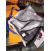 Louis Vuitton Beyond Monogram Shawl M70659